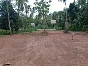 Land for Sale in Mirigama