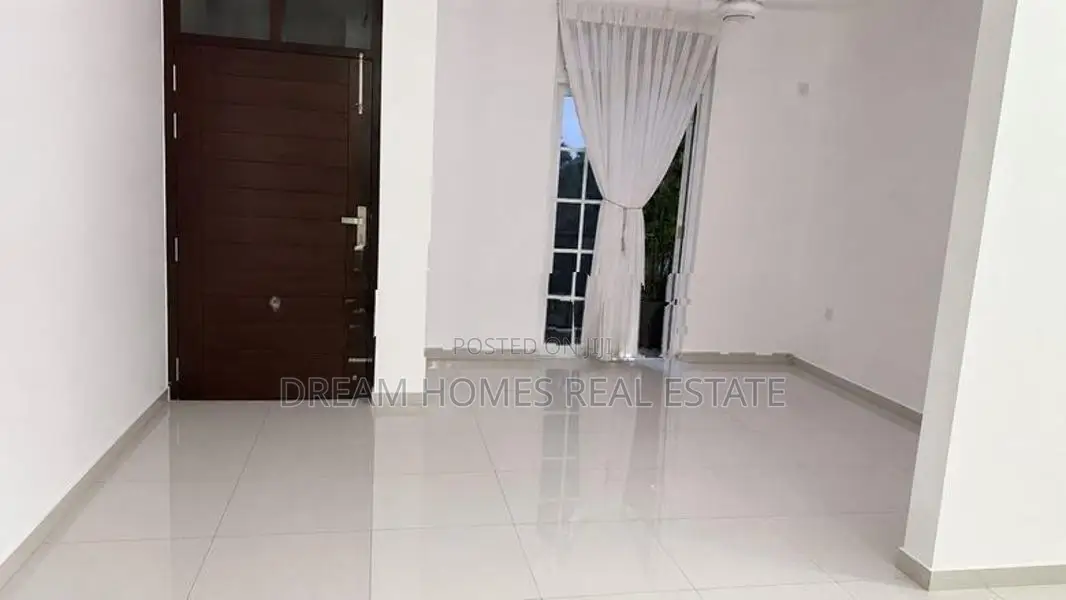 Luxury Ground Floor Apartment for Rent – The Palace Apartment, Yakkala