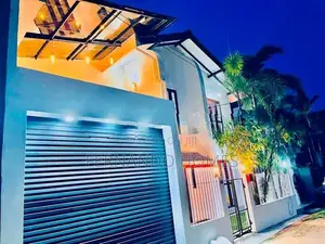 All Good Well Built 4Br Mint Condition Upstair House Sale Jaela Town