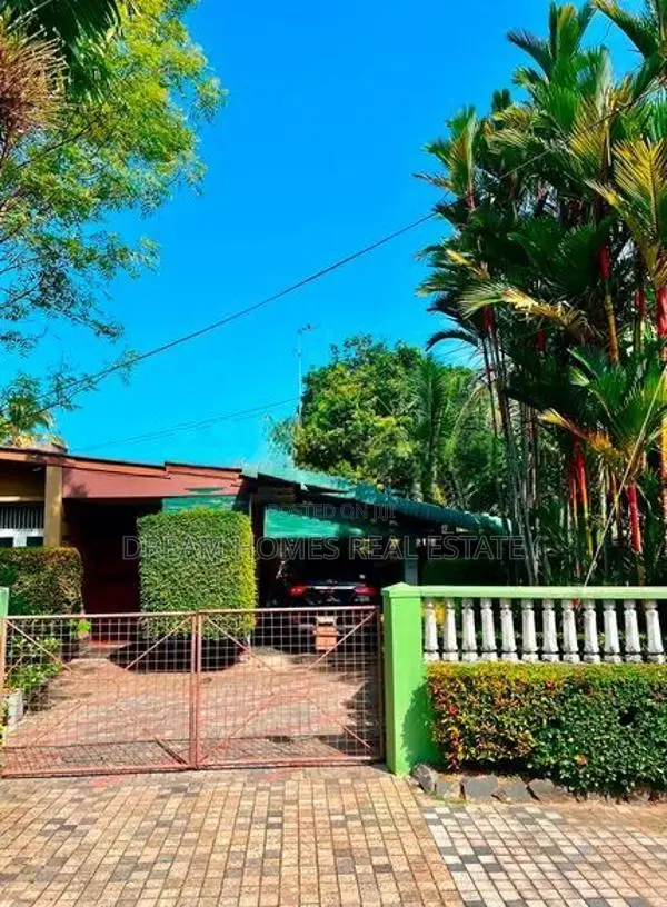 Single Storey House for Sale in Rawathawatte, Moratuwa