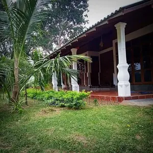 Holiday Bungalow Room for Short Term Rent Kataragama