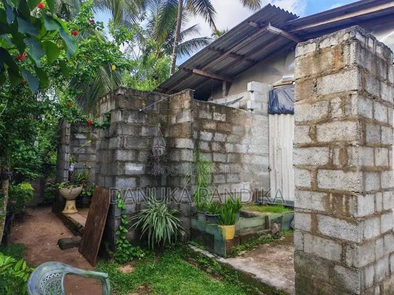 House for Sale in Meegoda