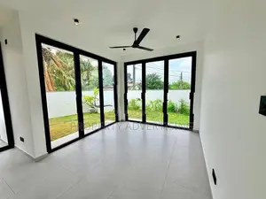 Battaramulla Thalahena 5 BR Luxurious House For Sale