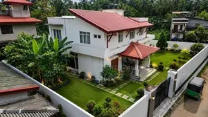 Luxury 2-Storey House for Sale Nittambuwa / YS 15216