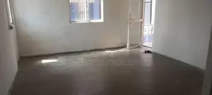 HMR054 - Commercial Building for Rent in Piliyandala