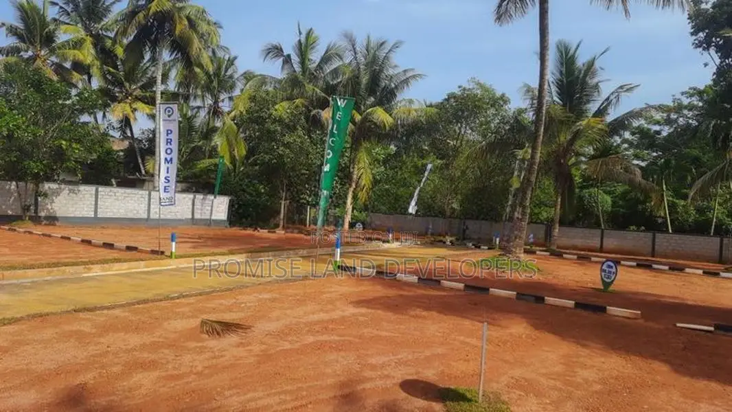 Wadduwa, Thalpitiya Lands for sale