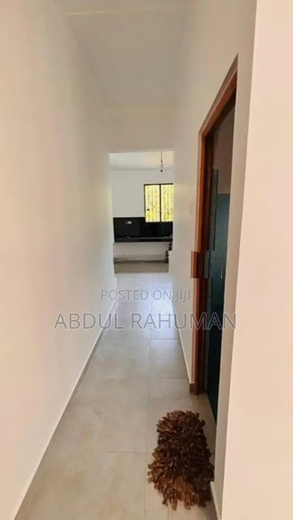 Upstair House in Borelesgamuwa