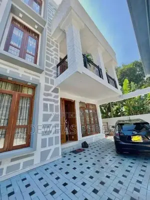 morden 3 story luxury new house nagoda kandana