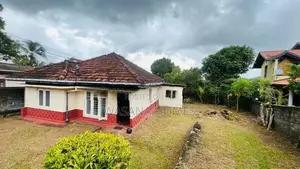 House with 18.5 Perch Land for Sale Piliyandala