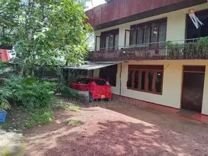Valuable House for sale Land Value only Nugegoda
