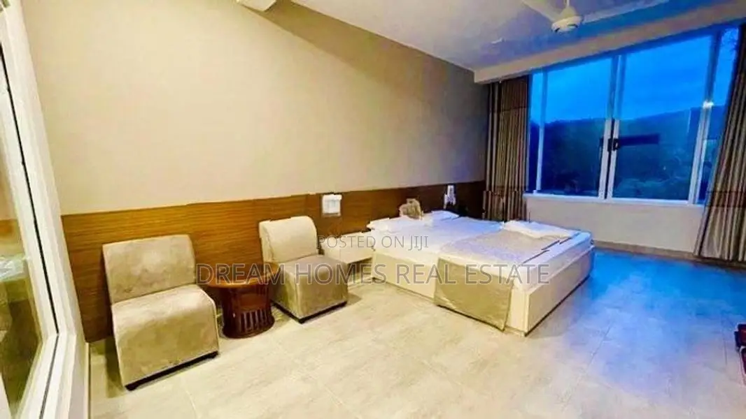 Luxury Villa for Sale in Padukka
