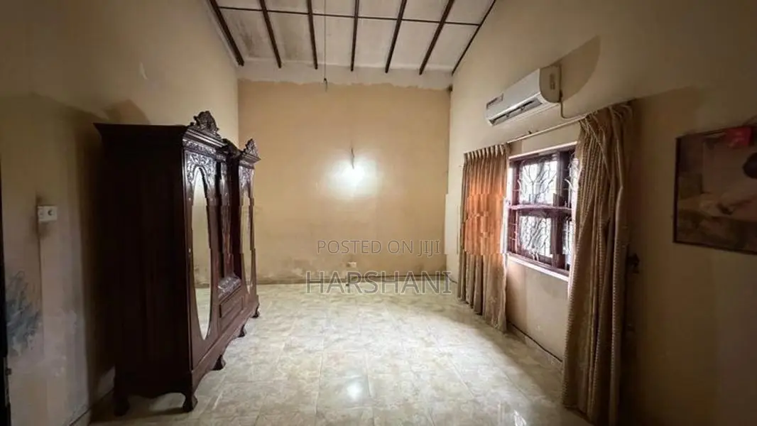 Spacious House with Two-Storey Annex for Sale at Gonawala, Kelaniya