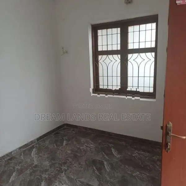 Singal story house for sale colombo 3