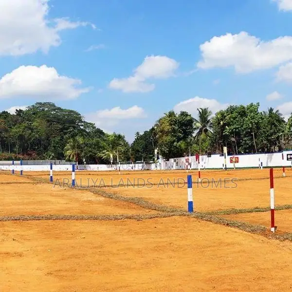 Land for Sale in Meegoda - Watareka