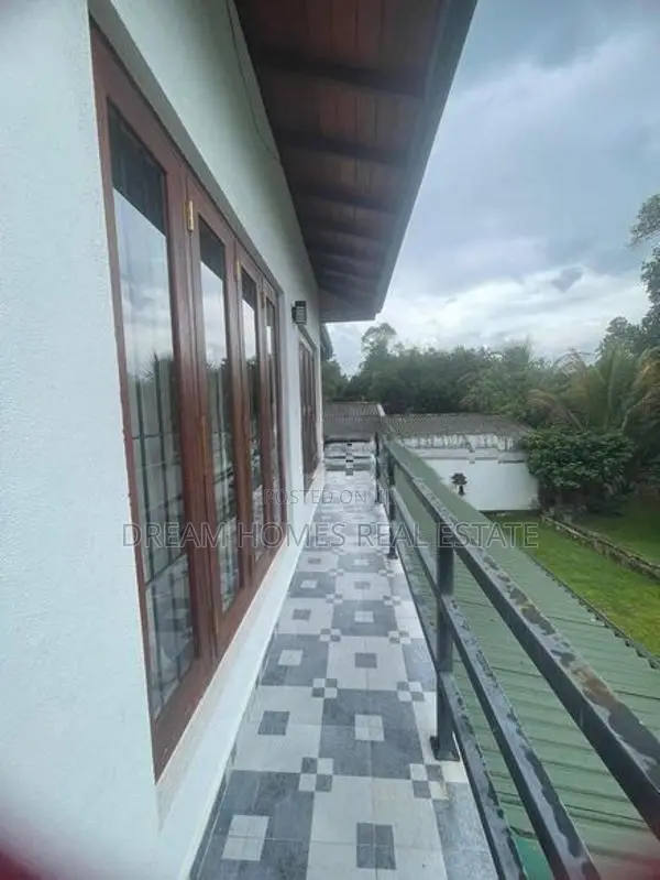Luxury Modern House for Sale – Kurunegala