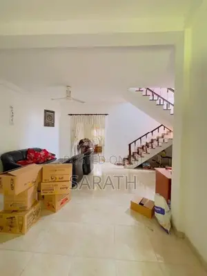 දෙමහල් නිවසක් විකිනීමට - Athurugiriya