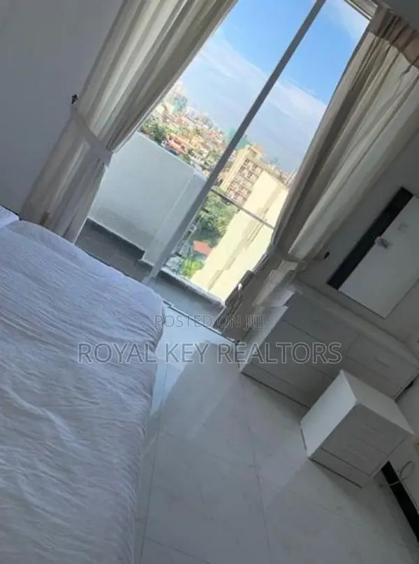 Blue Ocean - 03 Bedroom Furnished Apartment for Rent in Mount Lavinia