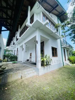 Luxury House for Rent in Kotte