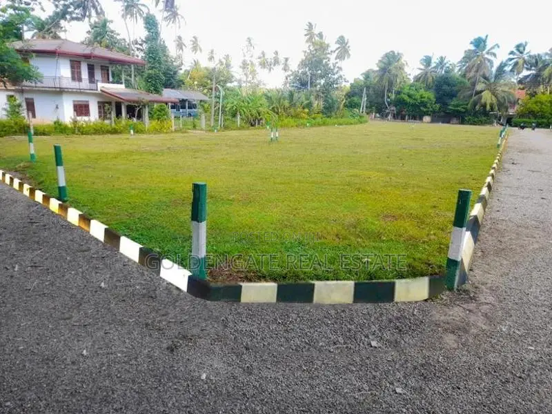 බෙලිඅත්ත නගරය සමීපව පදිංචියට හොඳ ඉඩමක් විකිණීමට