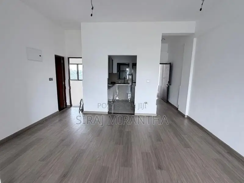 Canterbury Golf Lexus Apartment piliyandala