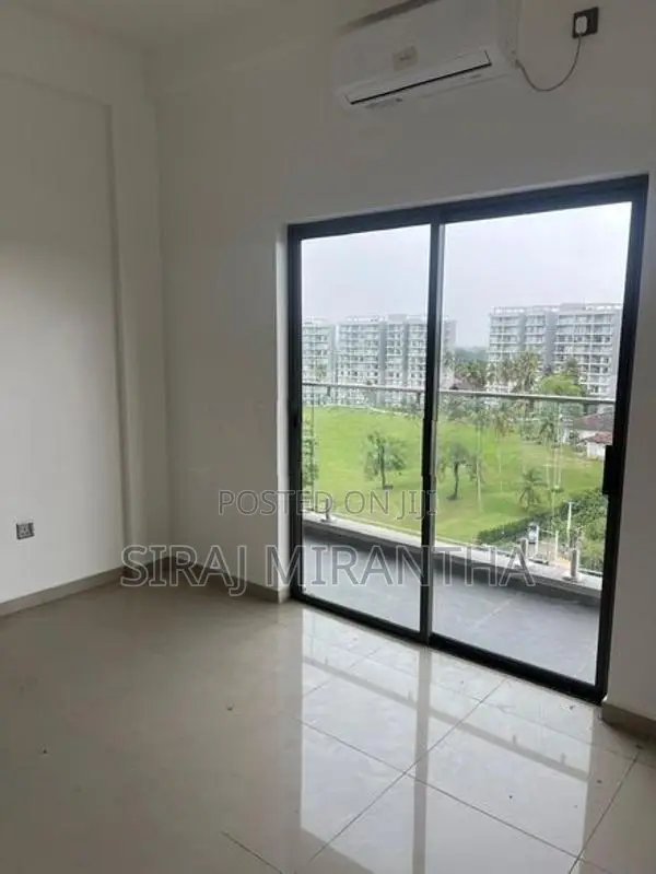 Canterbury Golf Lexus Apartment piliyandala