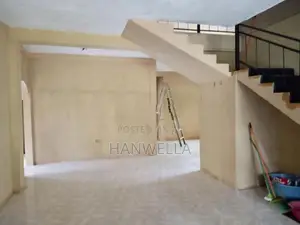 Land with 5BR 2 Story House for Sale - Hanwella