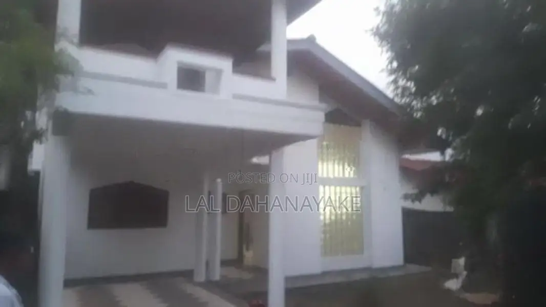 Two Storey House for Rent in Gampaha
