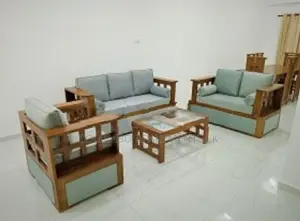 Colombo 05 Fully Furnished Apartment for Long-Term Rent. (CSMP70D)