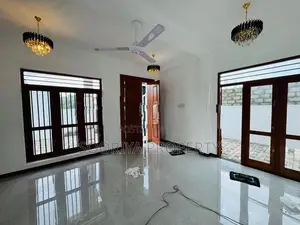 Two Story Luxury House for Sale in Piliyandala Miriswattha