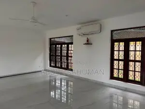 2 Storey Solar Powered Luxury house in Mt Lavinia