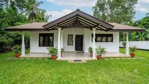 කඩවත සුපිරි නිවසක් සමඟ පර්චස් 20ක් / HS 14802