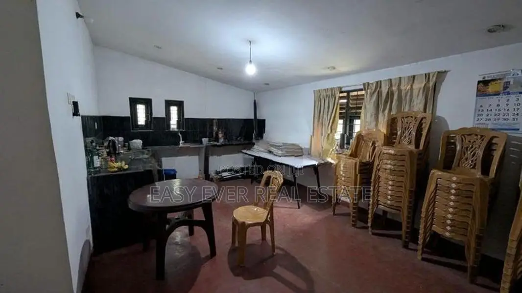 කඩවත සුපිරි නිවසක් සමඟ පර්චස් 20ක් / HS 14802