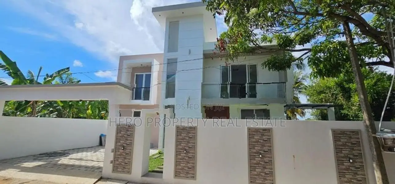 HAS200 - Brand New Modern House for Sale in Piliyandala