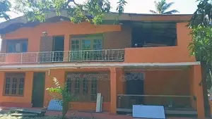 Land With Two Storey House For Sale in Thissamaharama
