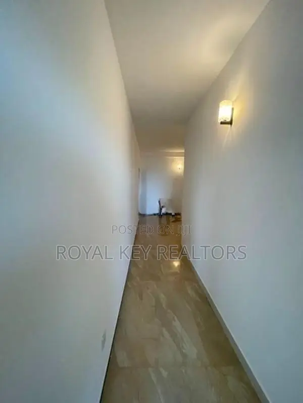 11 Bedroom Furnished House for Rent In Colombo 06