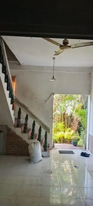 Upstairs House for Sale in Kiribathgoda City