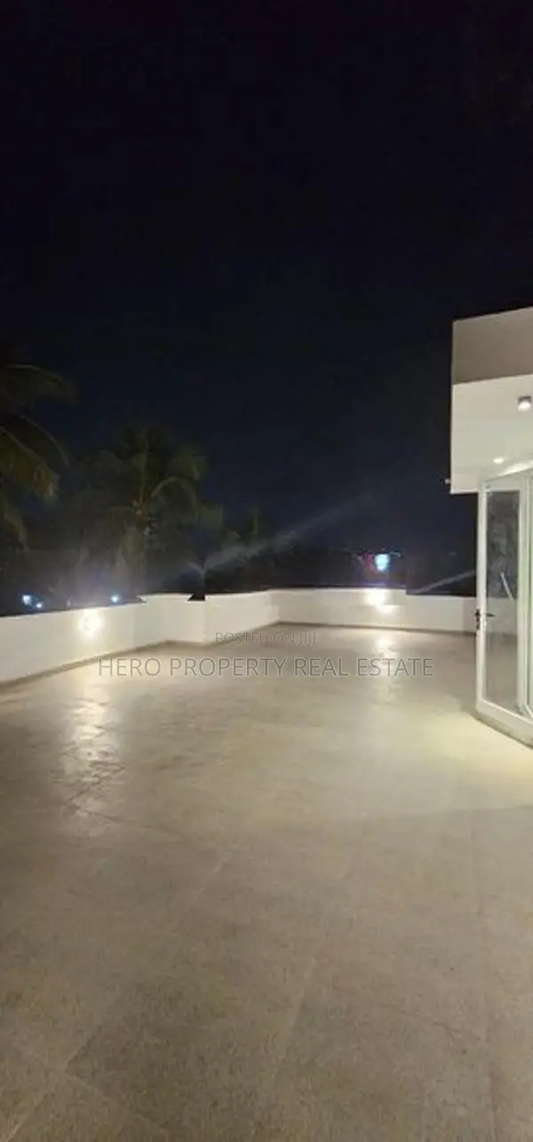 HAS200 - Brand New Modern House for Sale in Piliyandala
