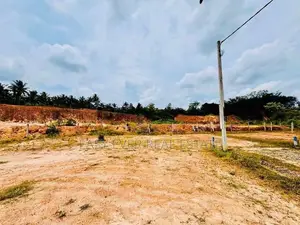 හංවැල්ල – ආටිගලින් වටිනා නේවාසික ඉඩමක්
