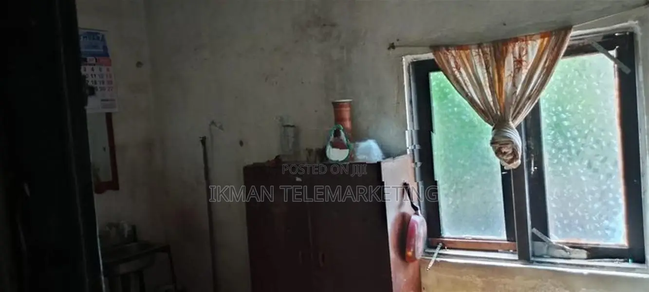 Upstairs House for Sale in Kiribathgoda City