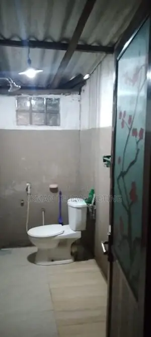 Upstairs House for Sale in Kiribathgoda City