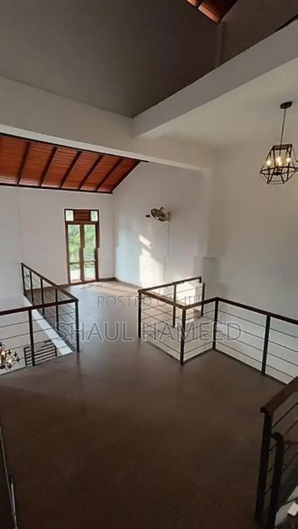 House for Sale - Boralesgamuwa