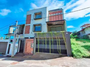 Luxury Modern House for Sale in Moratuwa Katubdda