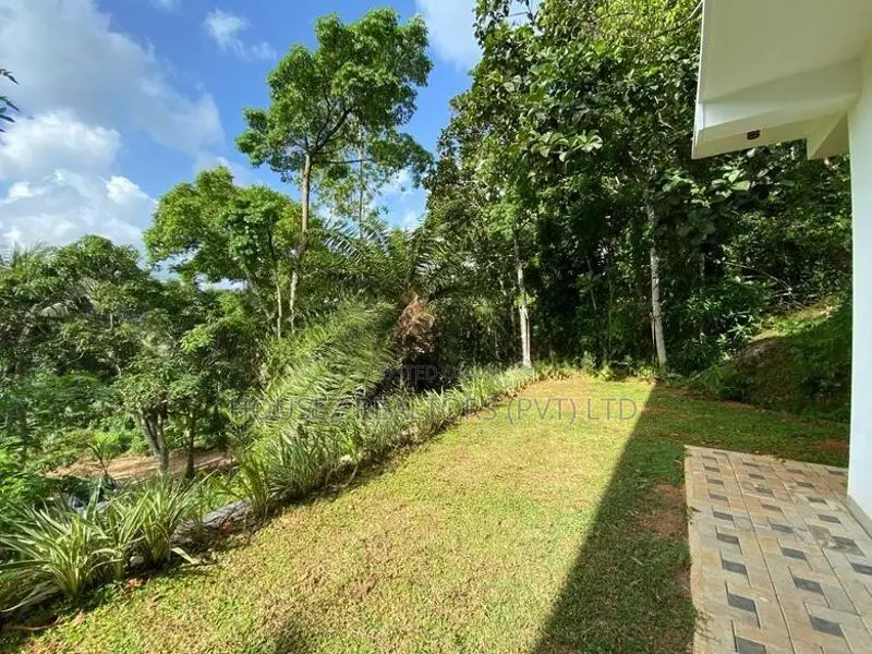 Newly Built Studio-Type Villa for Sale in Imaduwa