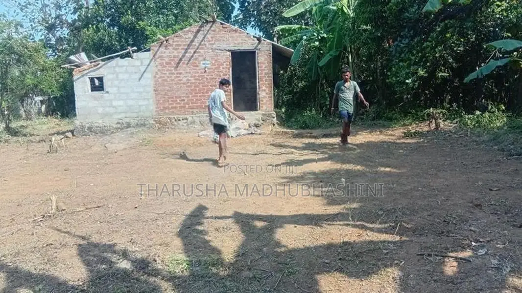 Land for Sale සිරිපුර