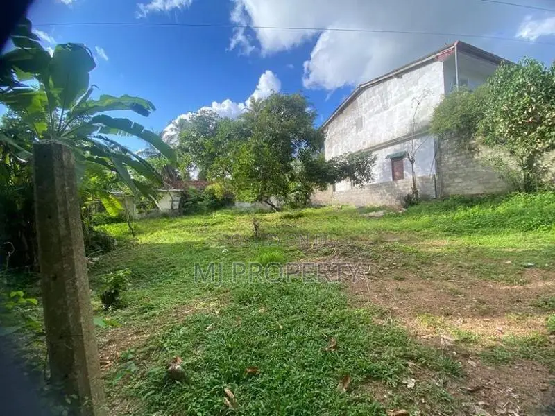 ( TS-1043) Valuable Residential Bare Land Sale in Godagama