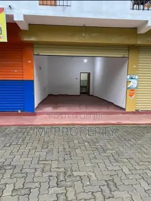 ( TC-1096) Valuable Commercial Shop Space Rent in Meegoda