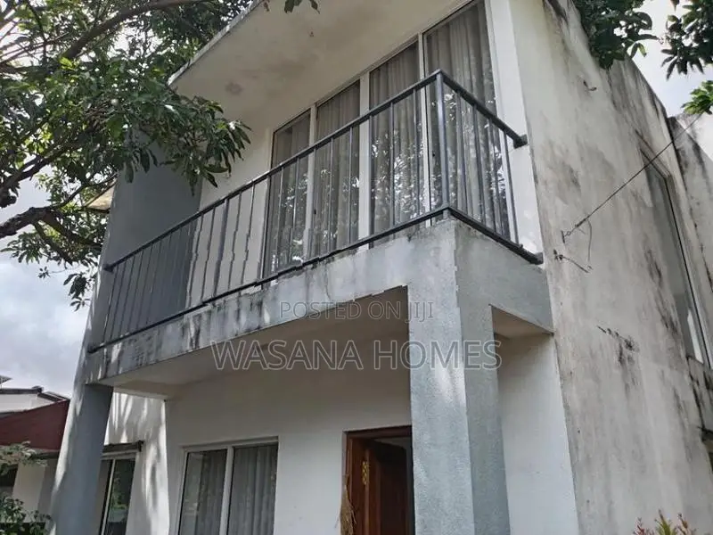 Stunning House for Sale Boralesgamuwa