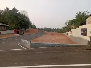 Valuable Land Near to Horana Colombo Bus Route