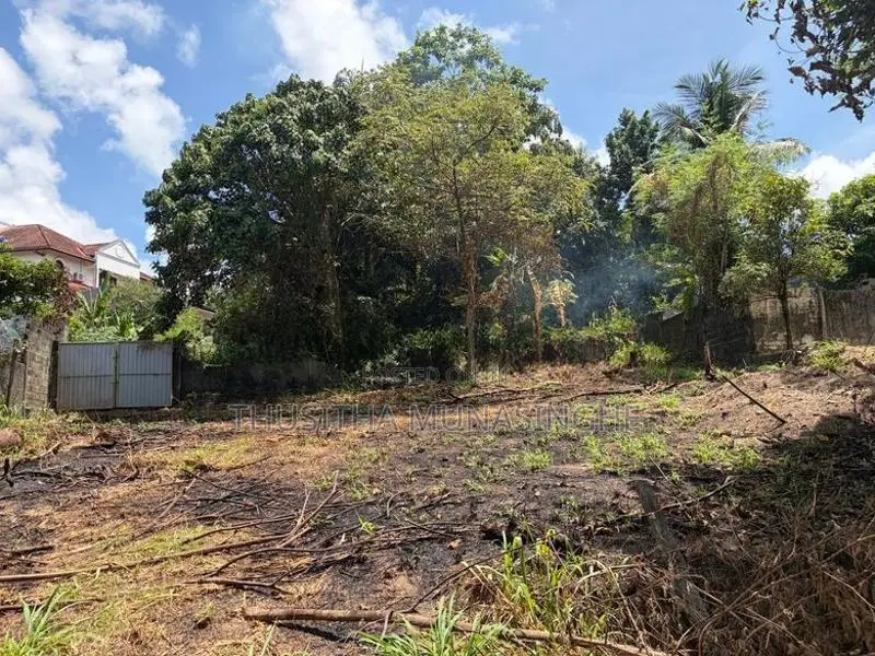 12 Perches Land For Sale In Battaramulla