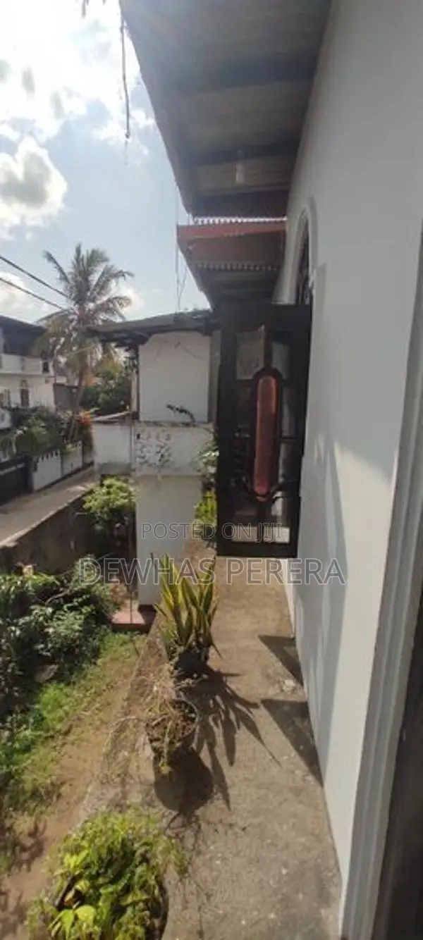 2 story uncompleted house for sale land value kiribathgoda scheme